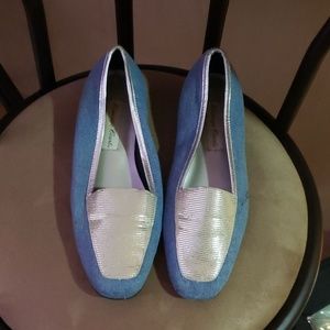 Pair of flat shoes